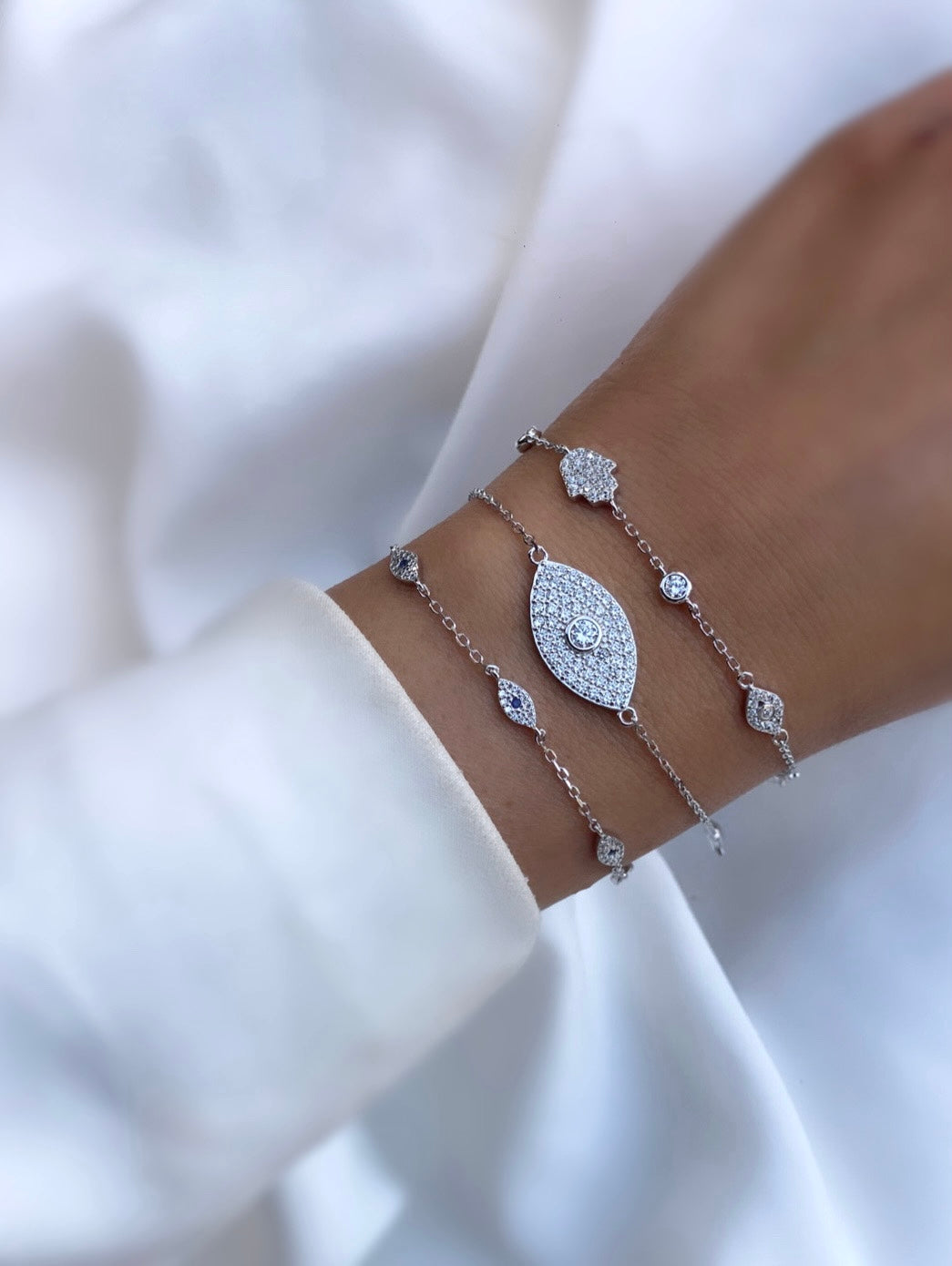 צמיד כסף חמסה ועין משובץ