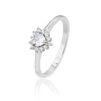 טבעת לב קטנה כסופה משובצת