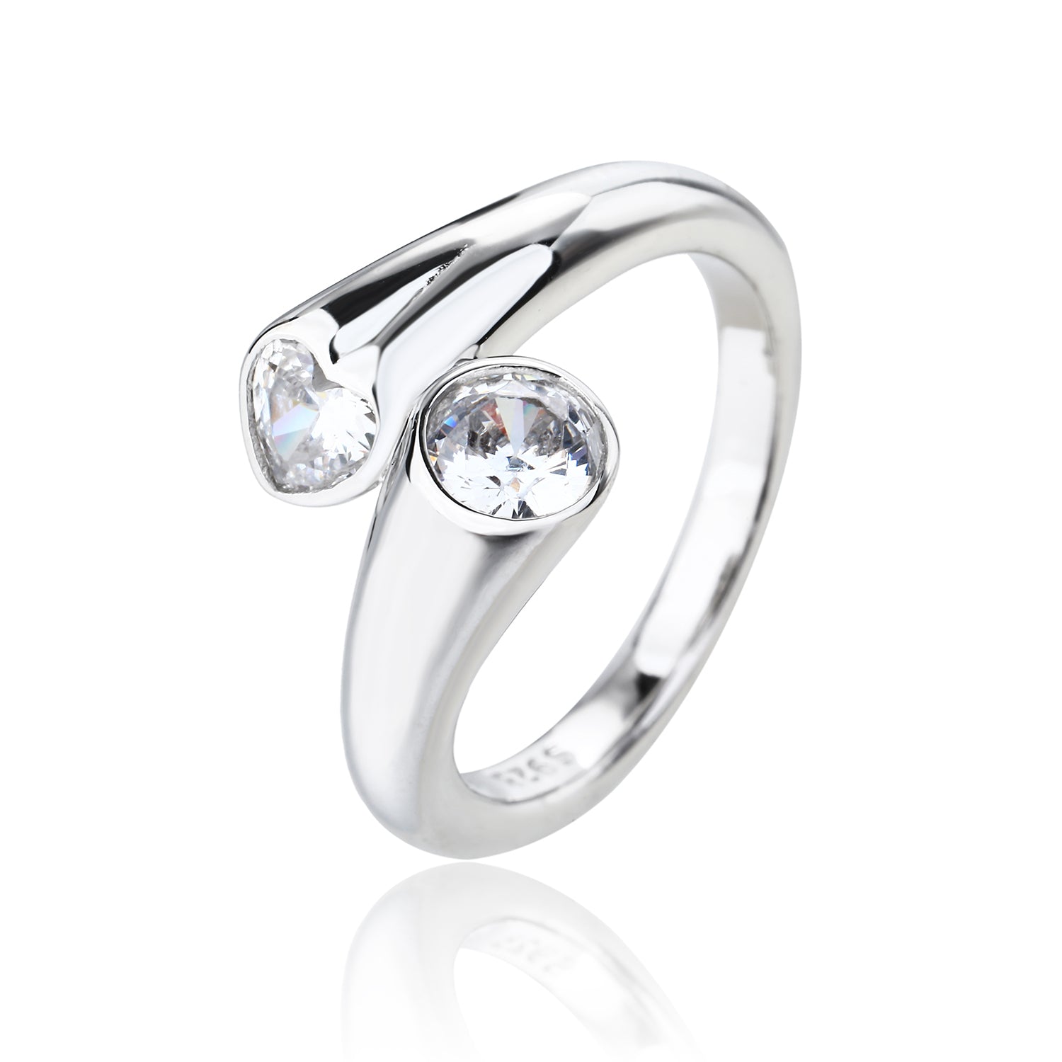 טבעת כסף עם אבן לב