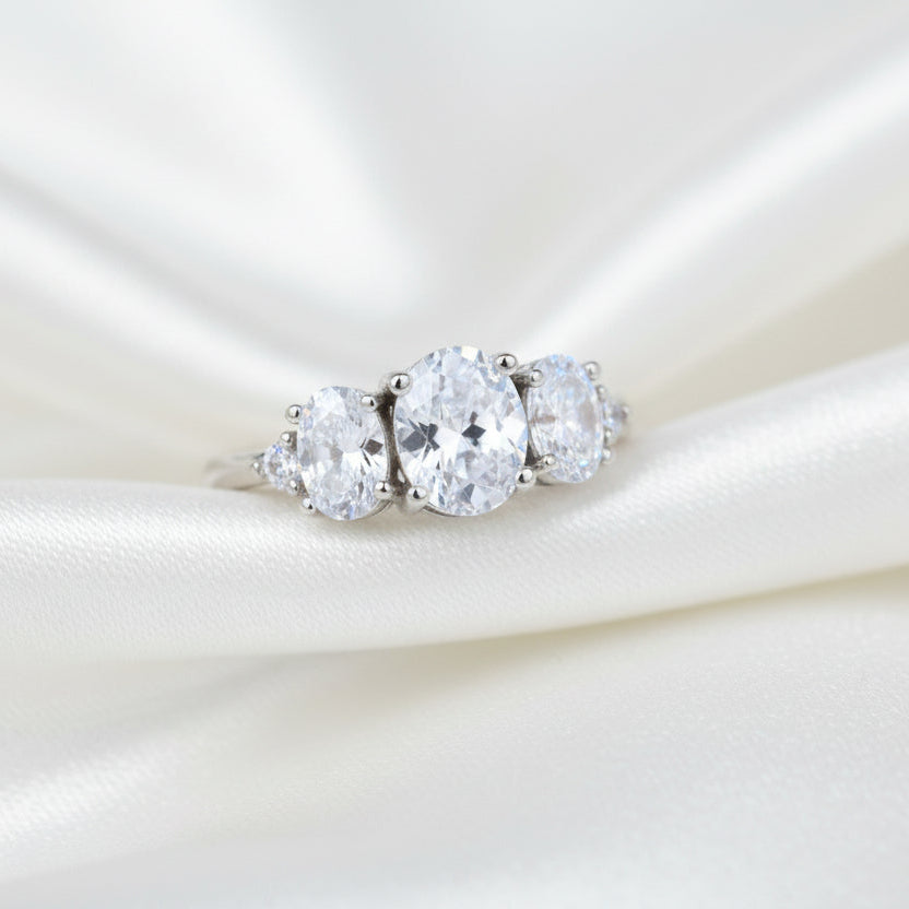 טבעת כסף שלוש אבנים אליפסה