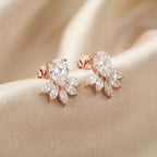 עגיל רוזגולד צמוד עם אבנים משובצות